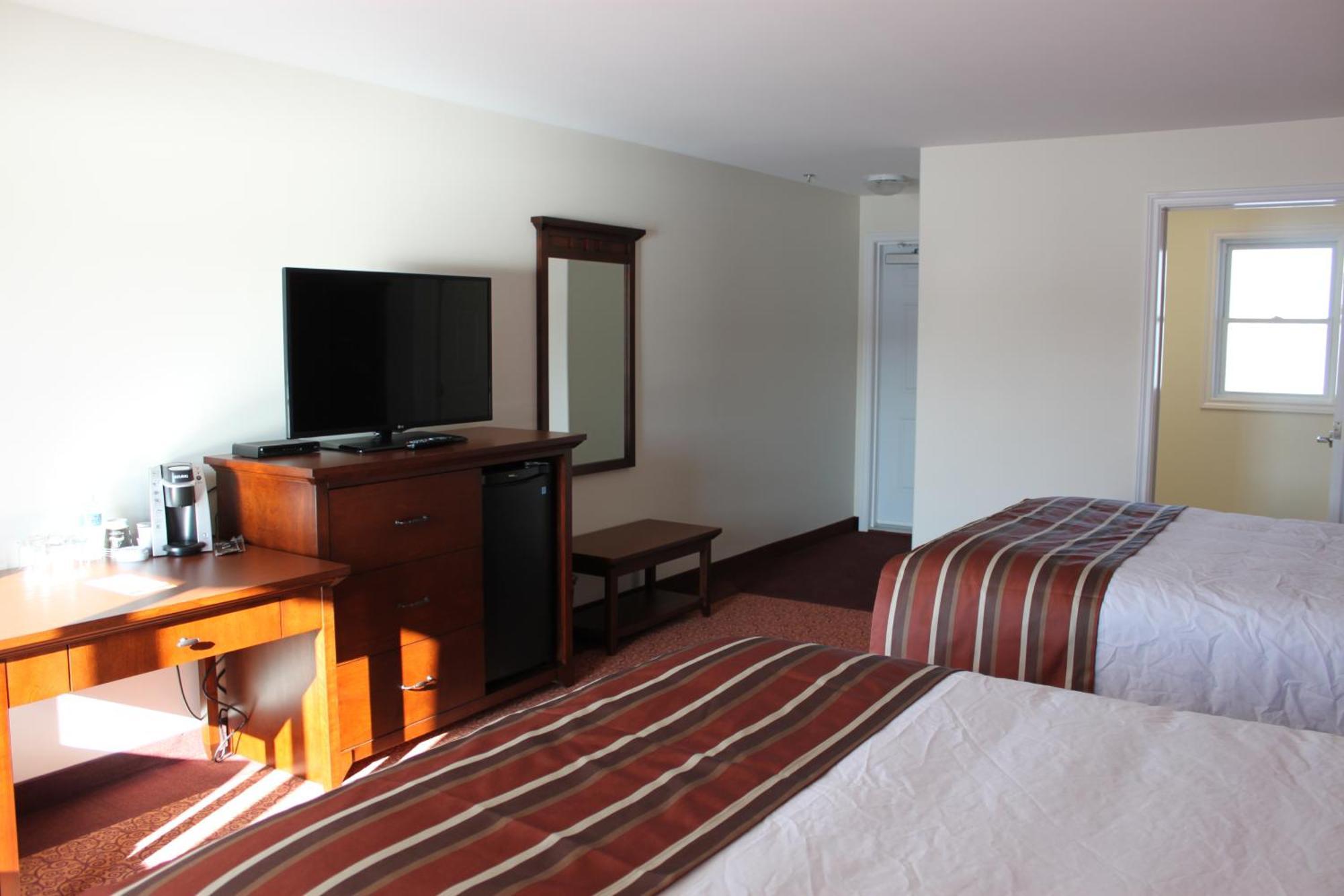 Montague Lanes Riverhouse Inn & Cottages חדר תמונה